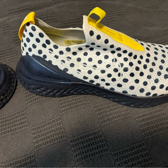 Nike Men’s 10.5 - Picture 4 of 5